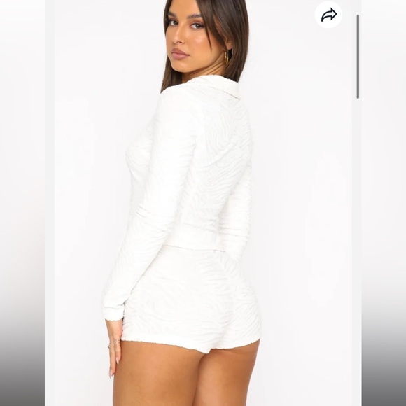 White Textured Two-Piece Set - Picture 3 of 4